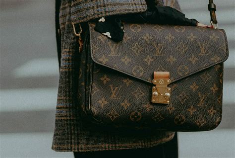 tassen louis vuitton nep|Een nep Louis Vuitton tas herkennen .